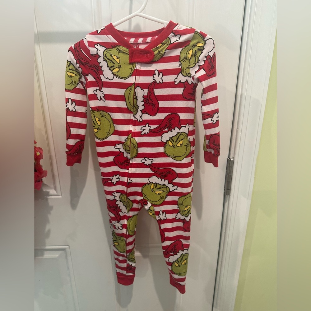 Dr. Seuss Red and White Grinch Pajamas